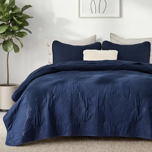 Colcha King Size Bedsure en Azul Marino, Ligera y Sofisticada