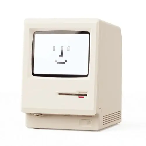 Reloj Despertador Retro GIISSMO Maclock WB-8 con Pantalla Pixel, Múltiples Alarmas y Brillo Ajustable