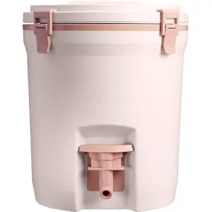 Jarra de Agua Stanley Adventure 2 Galones | Dispensador a Prueba de Fugas y Aislado